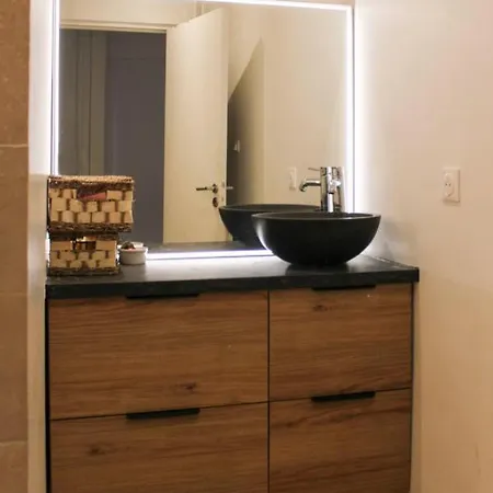 Spacious Flat Close To The Eiffel Tower Appartamento *